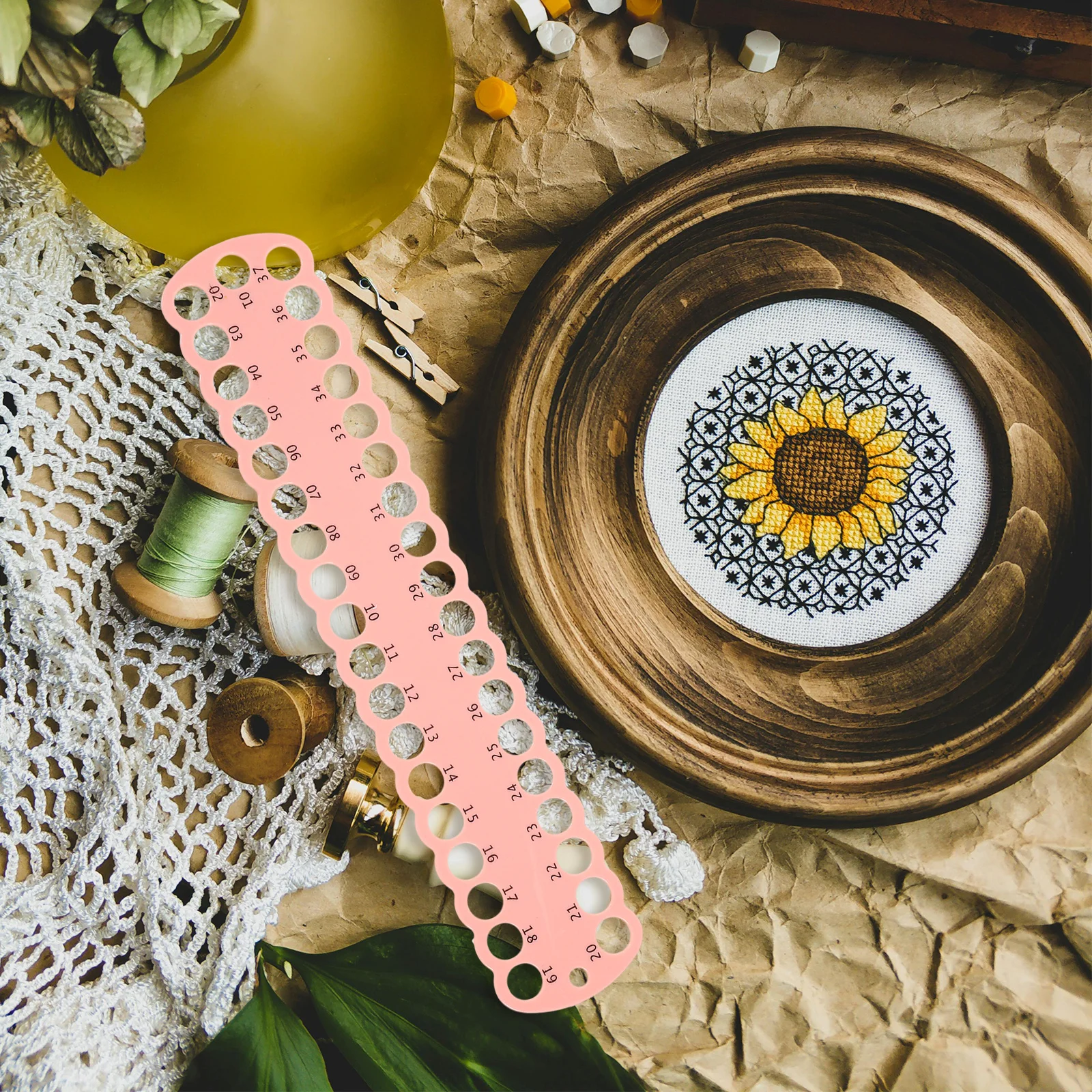 

5pcs Plastic Thread Organizer Board 37-Hole Cross-Stitch Tool Embroidery Floss Storage Sewing Thread Winding Plate Bobbin Holder