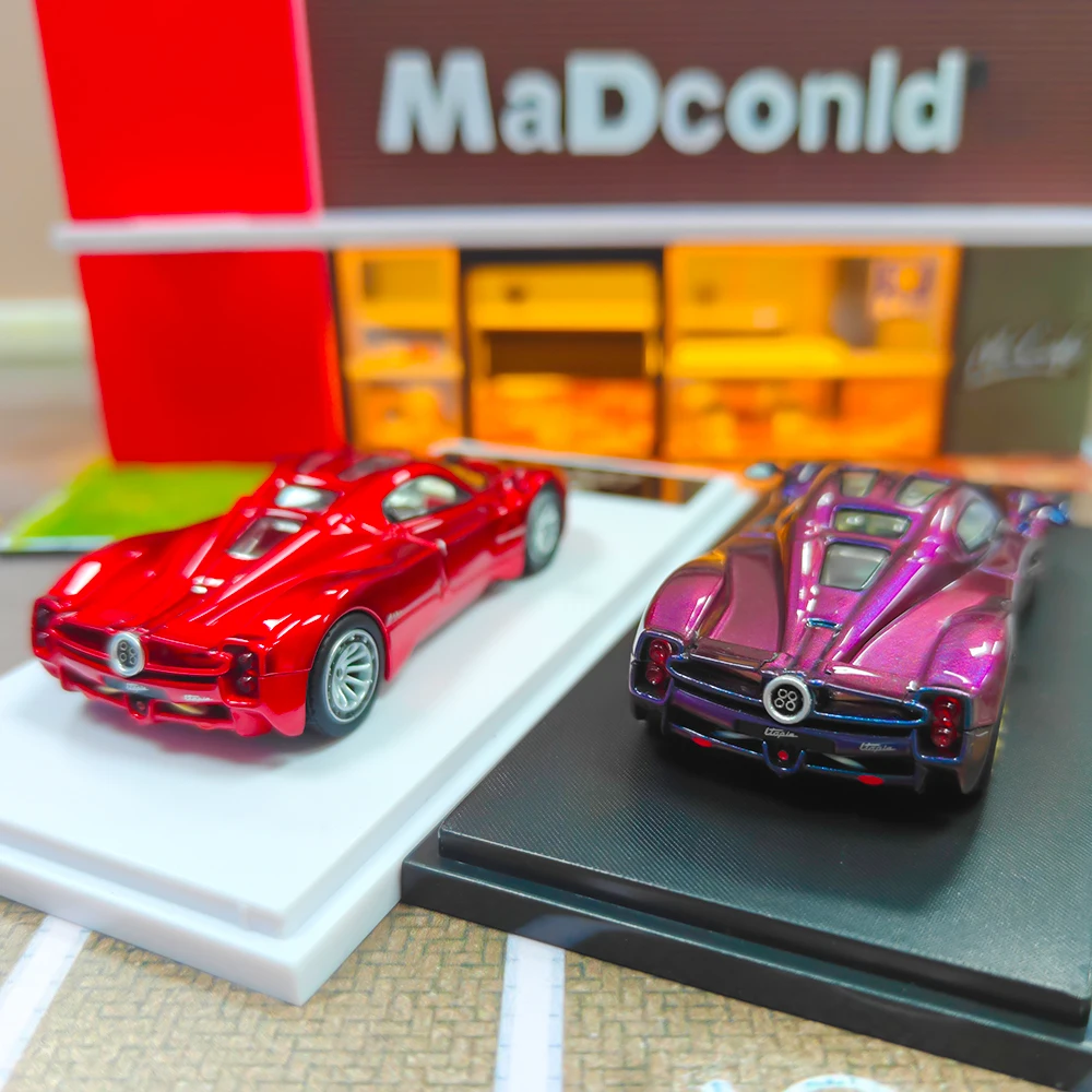 XF モデル 1:64 Utopio 合金車モデル静的コレクション装飾ホリデーギフトおもちゃ