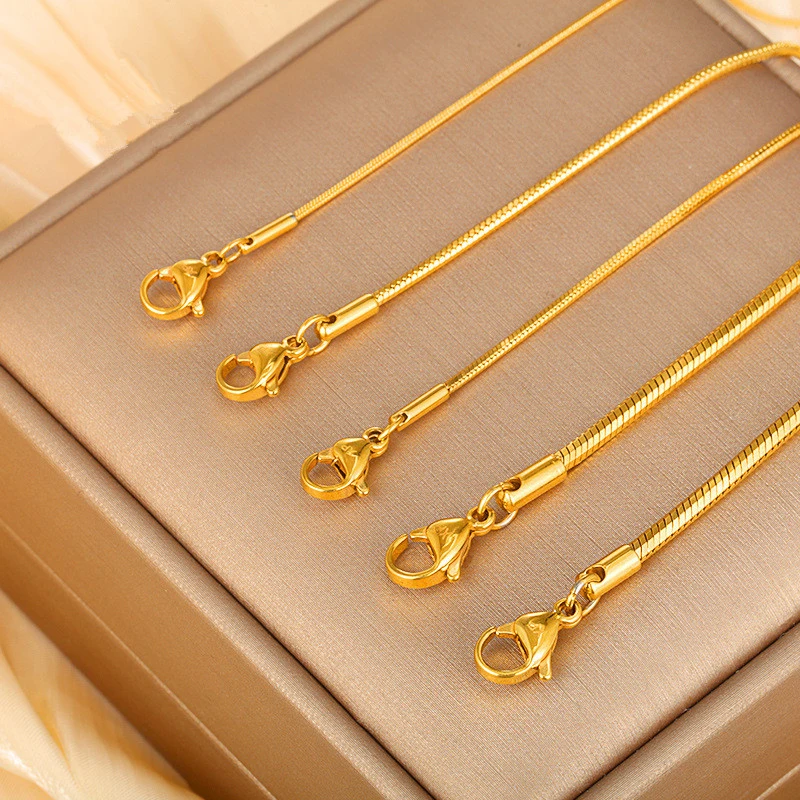 

Luxury 18K Gold Round Snake Chain Necklace, New Style High-End Light Luxury Choker For Women Fashion Delicate Gift