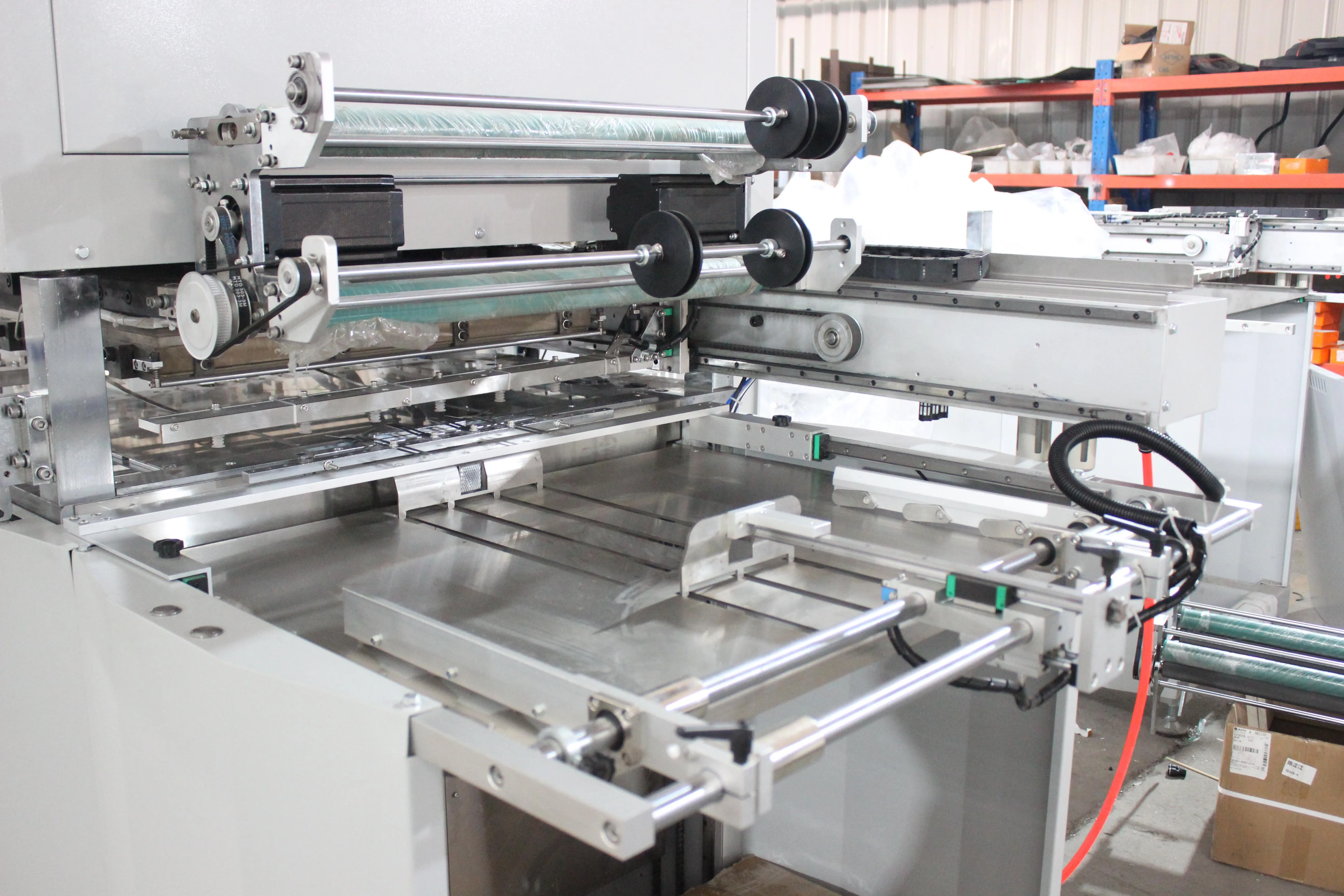 Máquina automática de estampado y estampado en caliente de aluminio para oro MSZC-80