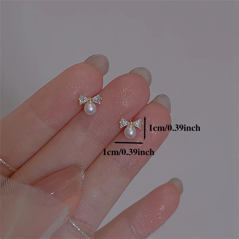 1-زوج الفرنسية الرجعية مطعمة الاصطناعية الزركون القوس الربط تقليد اللؤلؤ قلادة أقراط للنساء اليومية تنوعا 2024 جديد E