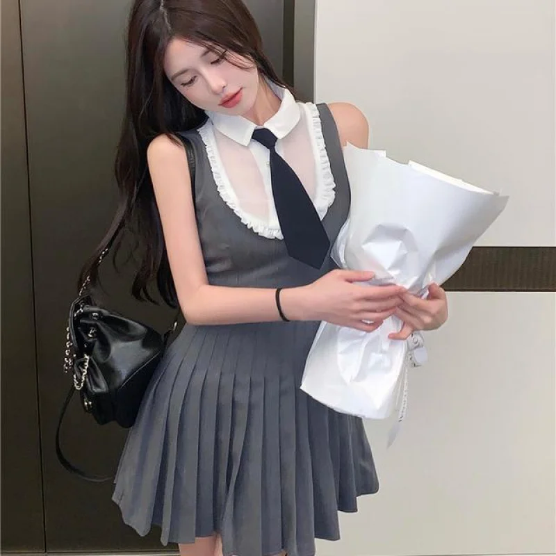 

Polo Collar Dress Women's Summer Design Sense Niche College Style Cinched Sleeveless Elegant Pleated A- line Short Skirt