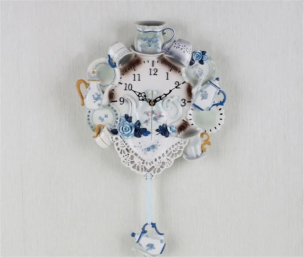 Novelty Mediterranean Creative China Blue Home Decoration Wall Clock