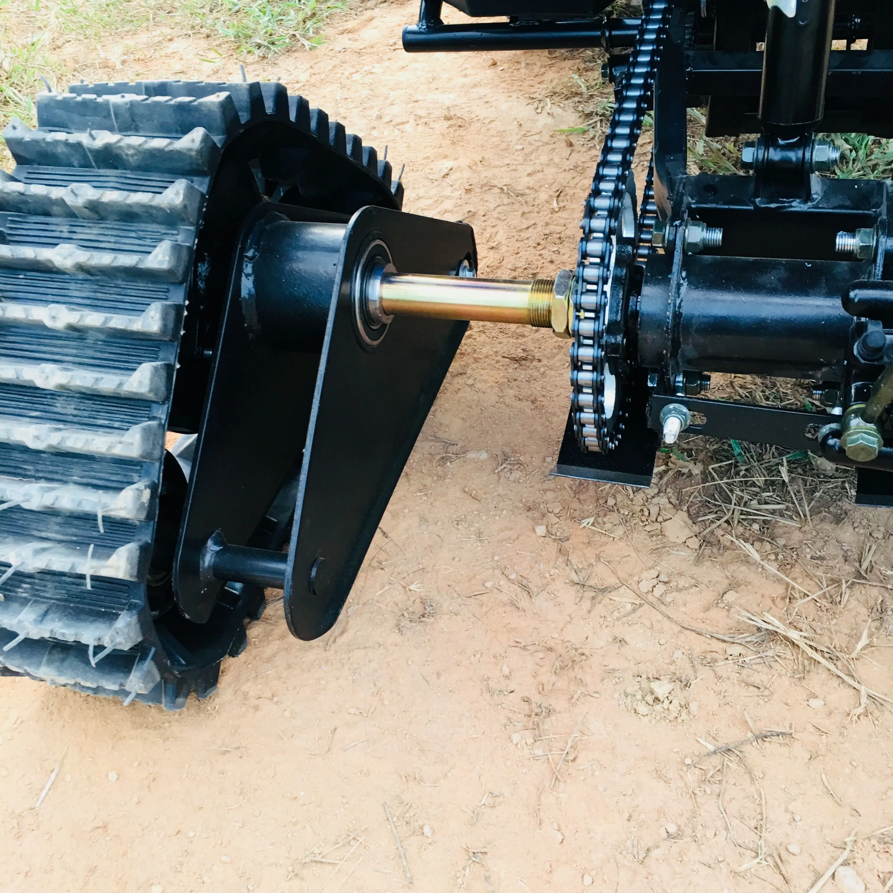 Motoslitta da 125 cc: alte prestazioni, facile da usare, ideale per le attività invernali all'aperto HL-GS-02