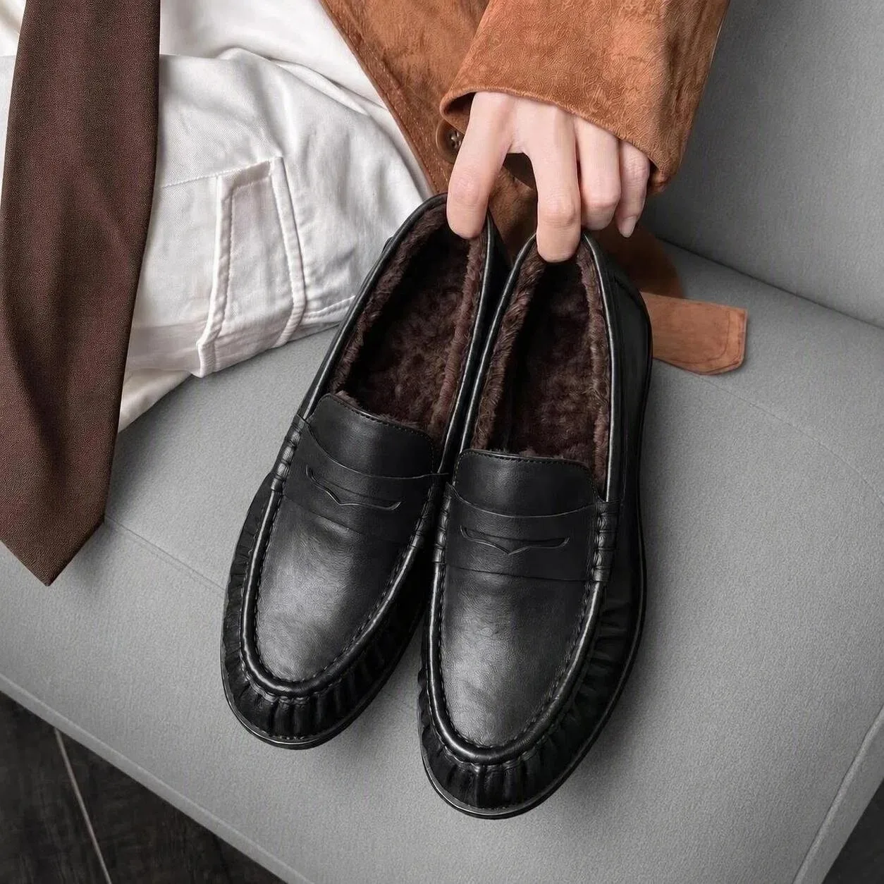 Women's Winter Wool Loafers - Suede Leather Round Toe Flats