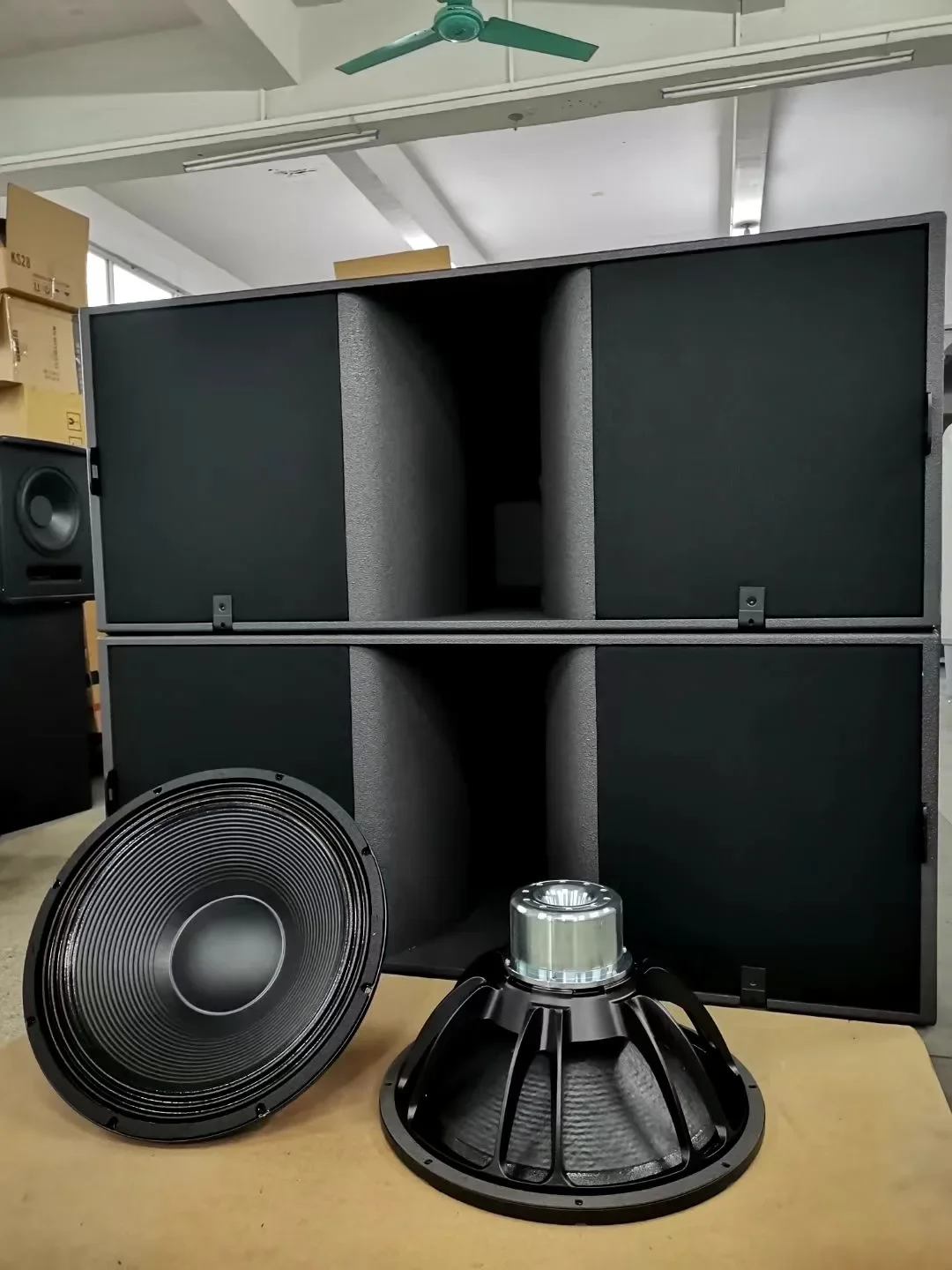 Subwoofer baixo poderoso para som interior e exterior, RK218, 18 "AUDIO, venda quente