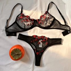 Conjunto de ropa interior Sexy para mujer, sujetador exótico emocional, conjunto de lencería con estampado bordado, Bralette fino de realce