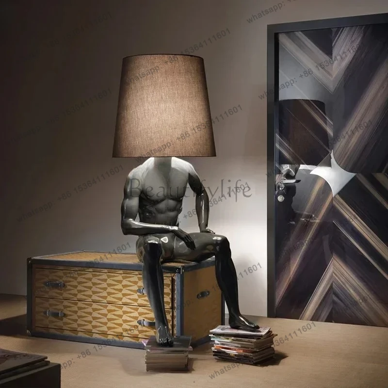 Living Room Designer FRP Art Character Decoration Decoration Home Bedside and Sofa Side Large Sculpture Floor