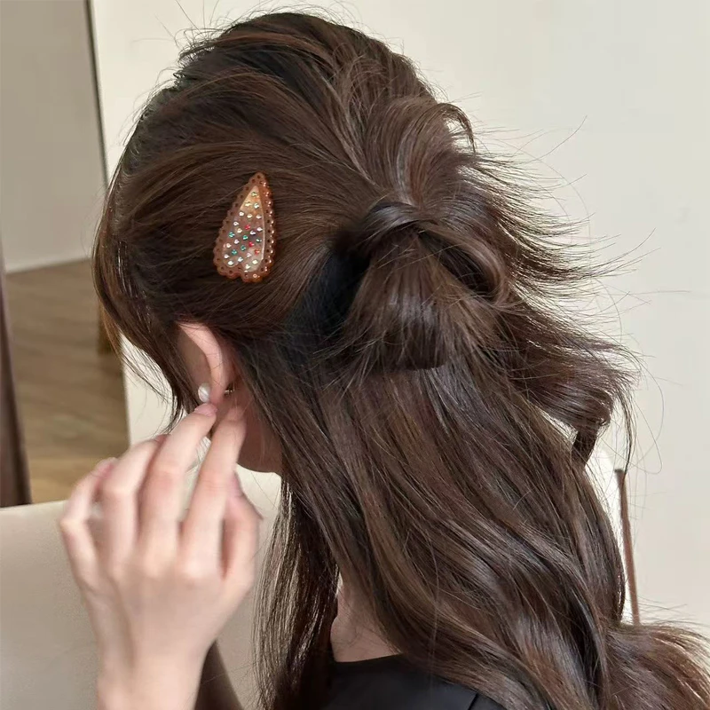 

Ladies' Hair Clips Korean Y2K Heart-shaped Diamond Polka Hair Pins High-quality Hair Accessories Dots Kawaii Sweet Cool Trendy