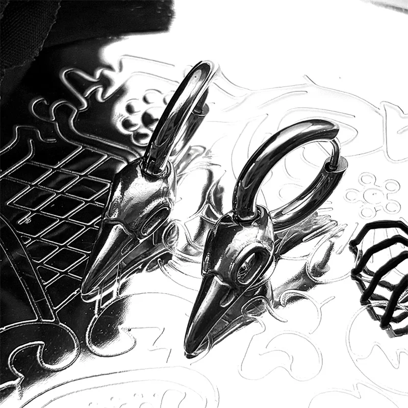

1PC Gothic Punk Crow Skull Dangle Hoop Earrings For Women Men Stainless Steel Silver Color Hip Hop Raven Ear Studs Jewelry Gift