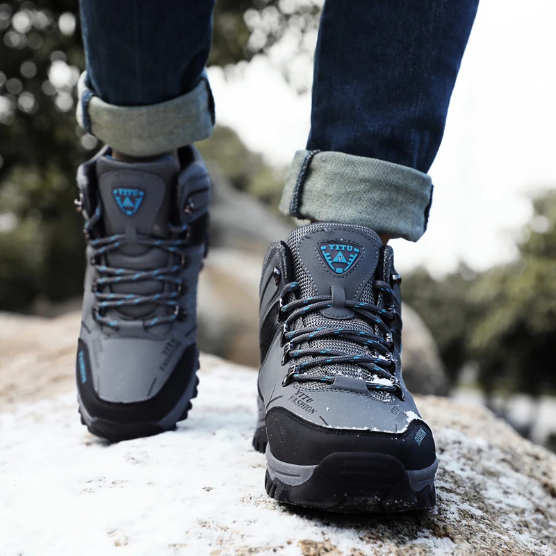 Men Boots New Winter Male Tenis Shoe Boots Men Sneakers Winter Warm Men Shoes Waterproof Non-Slip Plush Hiking Shoes Slippers
