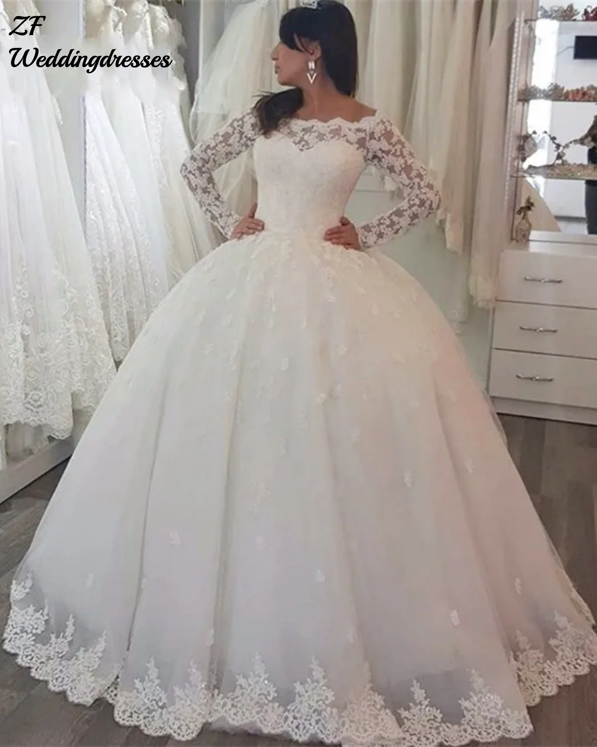 

Customized Customized White Appliuqes Long Sleeves Puffy Wedding Dresses Ball Gowns Princess Formal Maxi Bridal Gown Vestido de
