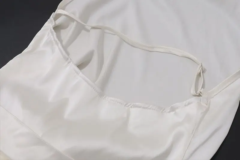 夏のサテンのセクシーな背中の開いた 3D 花の女性のドレス白ホルター A ラインドレス女性の春スリムエレガントなパーティークラブウェア Vestidos