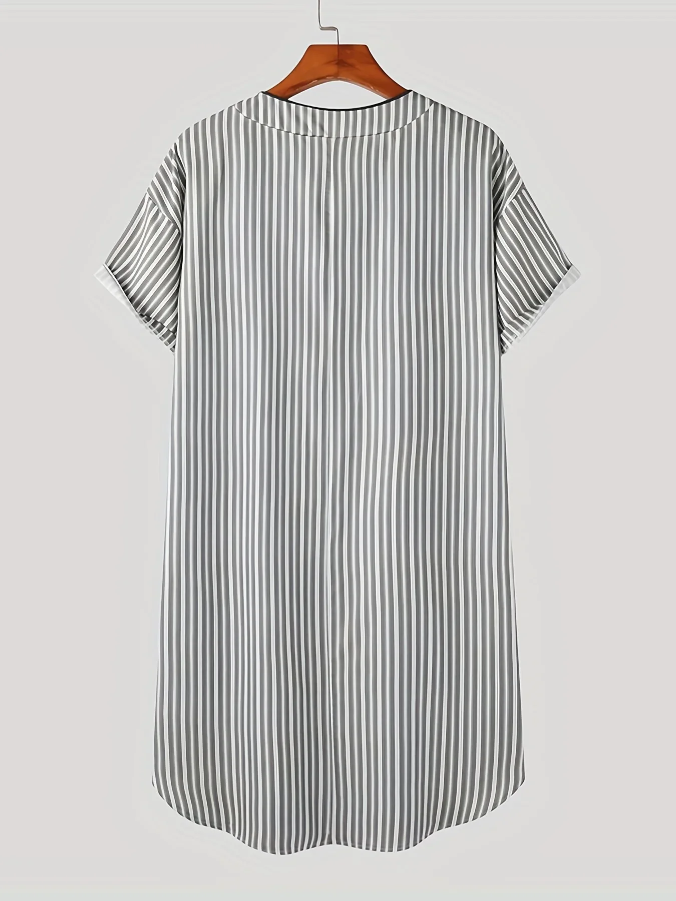 Men's Casual Button-down Long Sleeve V-neck Nightgown Fashion Homewear Loose Fit Striped Premium Pajamas 2025 New