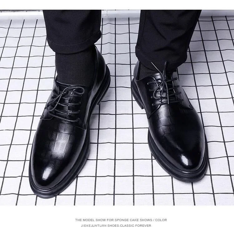 2023 Herren Luxus Business Lederschuhe Echt leder schwarz britisch spitzen Kopf Männer lässig Mode formale kleine Leders chuh