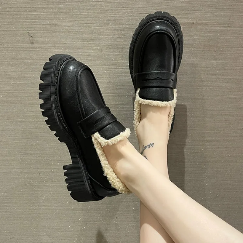 British style small leather shoes for women 2024 thick soled velvet new style deep mouth casual women's cotton shoes