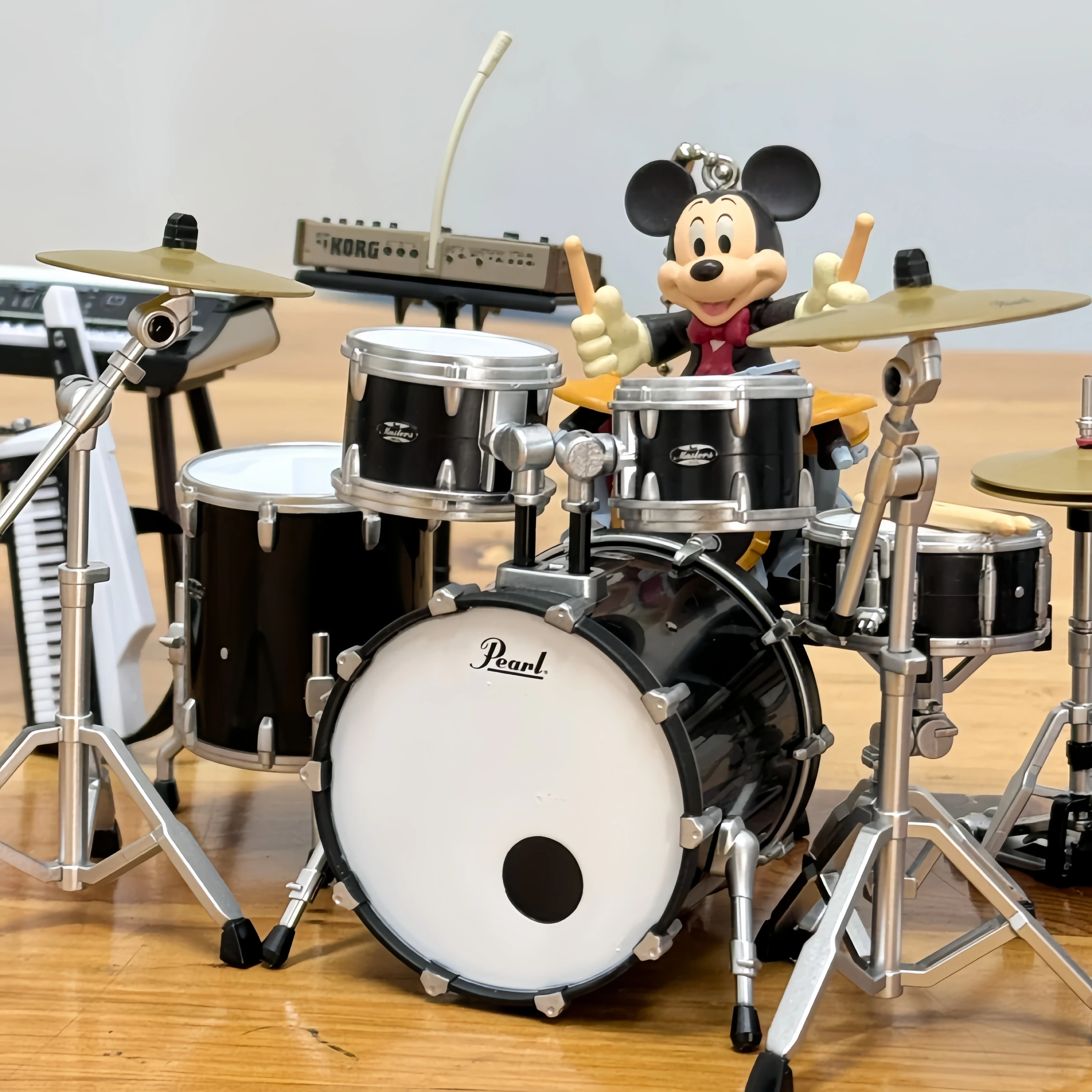 New In-Stock Bandai Pearl Drums Miniature Drum Set - Authentic Gashapon Band & Jazz Drum Display, Official Licensed Collectible