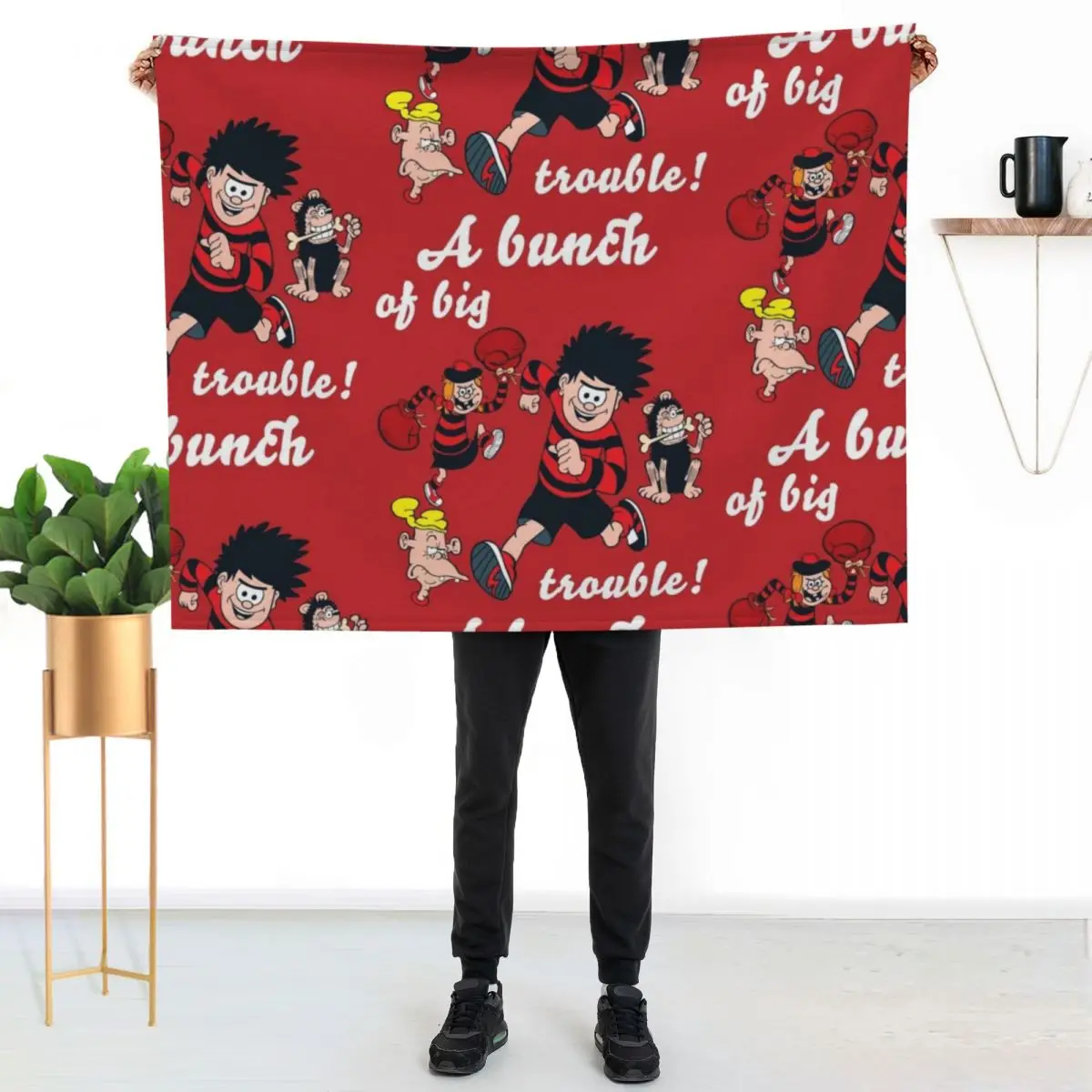 Dennis and Gnasher Essential t-shirt Throw Blanket Color Fast Cozy Throw Blanket