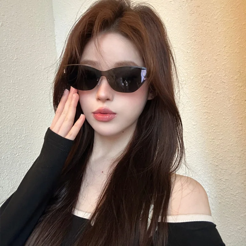 Frameless irregular-shaped sunglasses for men and women, street style accessories for outdoor activities, fashionable sunglasses