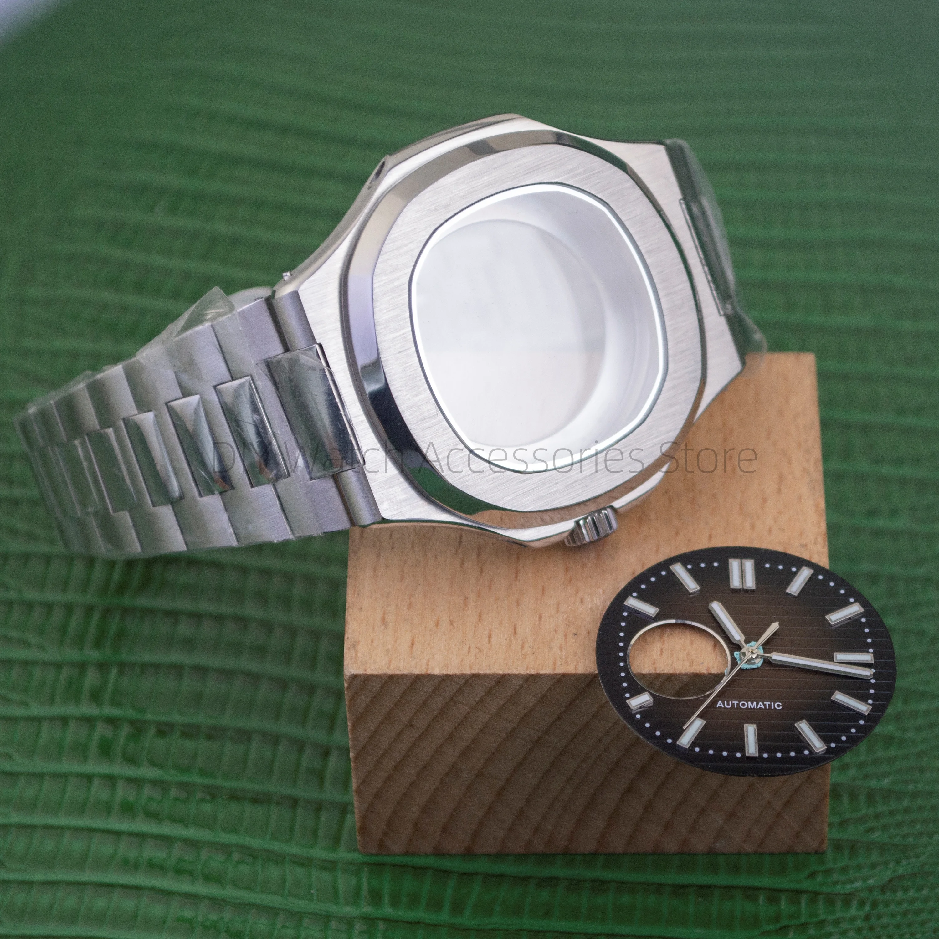 

Stainless Steel Case Strap Men's Watchcase Steel Band For Nautilus Case NH38 Automatic Movement 30.5mm Dial Hands 41mm Case