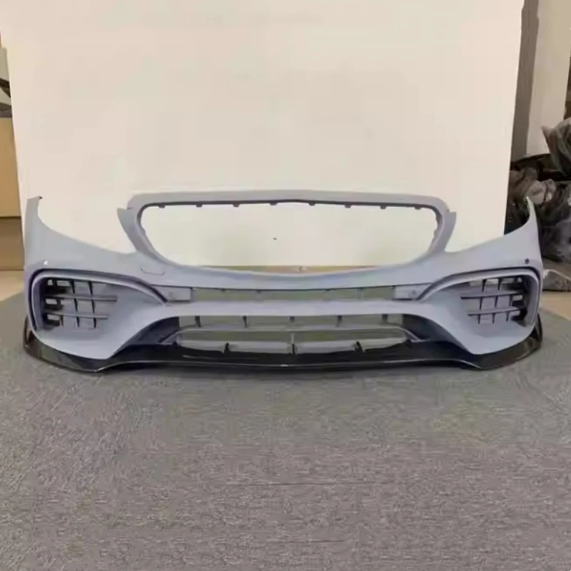

Передний бампер из карбона для Mercedes-Benz C-Class W205 16-20, модифицированный в стиле C65, комплект обвеса