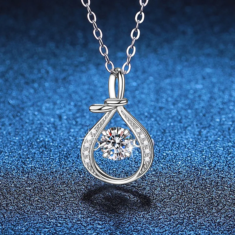 Platinum PT95018k Gold Moissanite Necklace Chinese Style Lucky Bag 2024 Dynamic Pendant Moissanite Collarbone Chain for Women