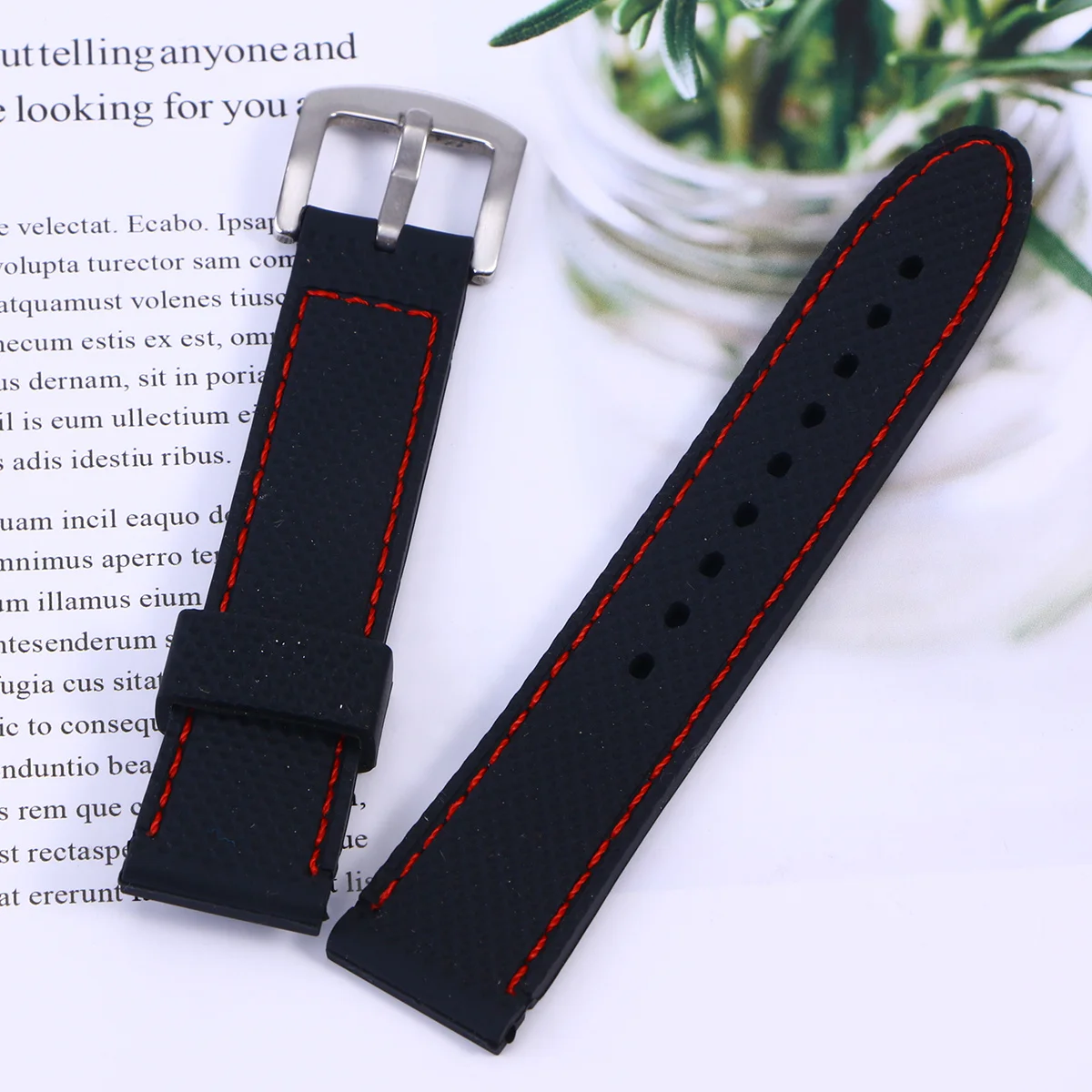 

22Mm High Performance Silicone Watch Band Waterproof Anti Slip for Running Climbing Replacement Strap Black