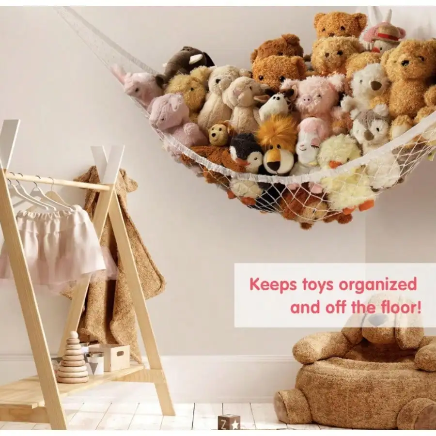 Hanging Plush Toy Storage Bag. Suitable For Storing Plush Toys In Children's Rooms. The Bag Has A Large Capacity And Can Be Hung On The Wall Without Taking Up Space. It Is A Practical Tool For Keeping The Room Tidy.