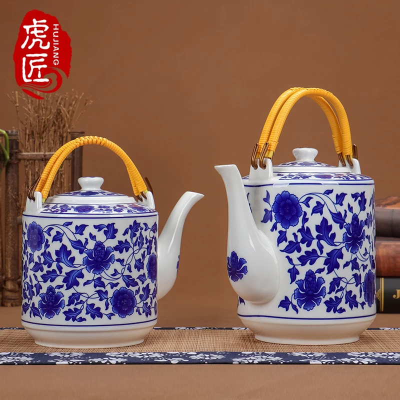 Jingdezhen Ceramic Teapot Household Large-capacity Blue and White Porcelain Handle Water Pot Chinese Style Tea Making Teaset