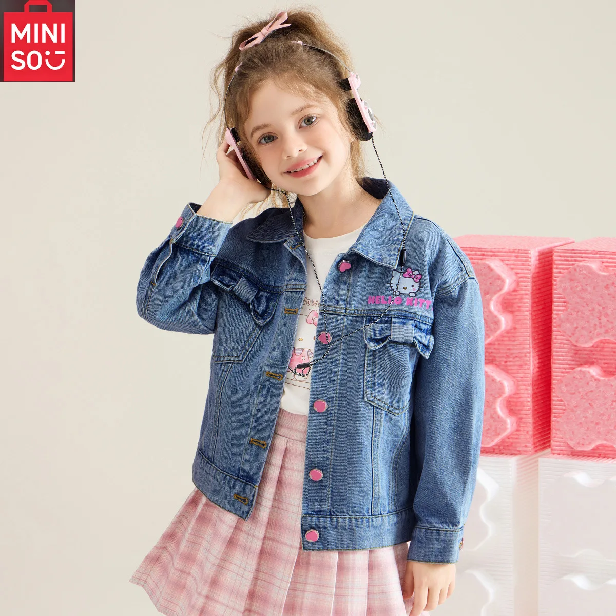 

Kawaii Girls Cartoon Hello Kitty Letter Korean Denim Jacket Anime Spring Autumn New Sanrio Fashionable Breathable Skin Friendly