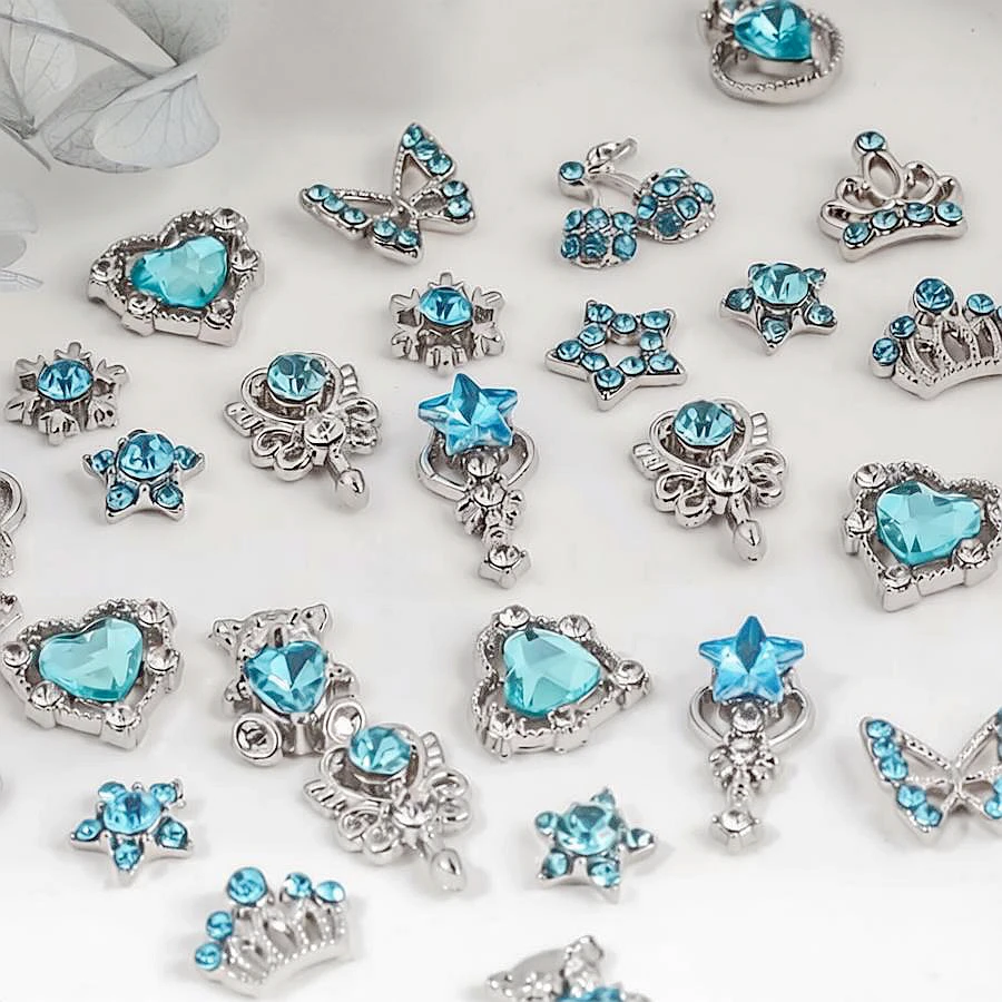 

10PCS Lake Blue Luxury Alloy Nail Art Heart Rhinestone Accessories Charms Parts For Nails Decoration Manicure Material Supplies