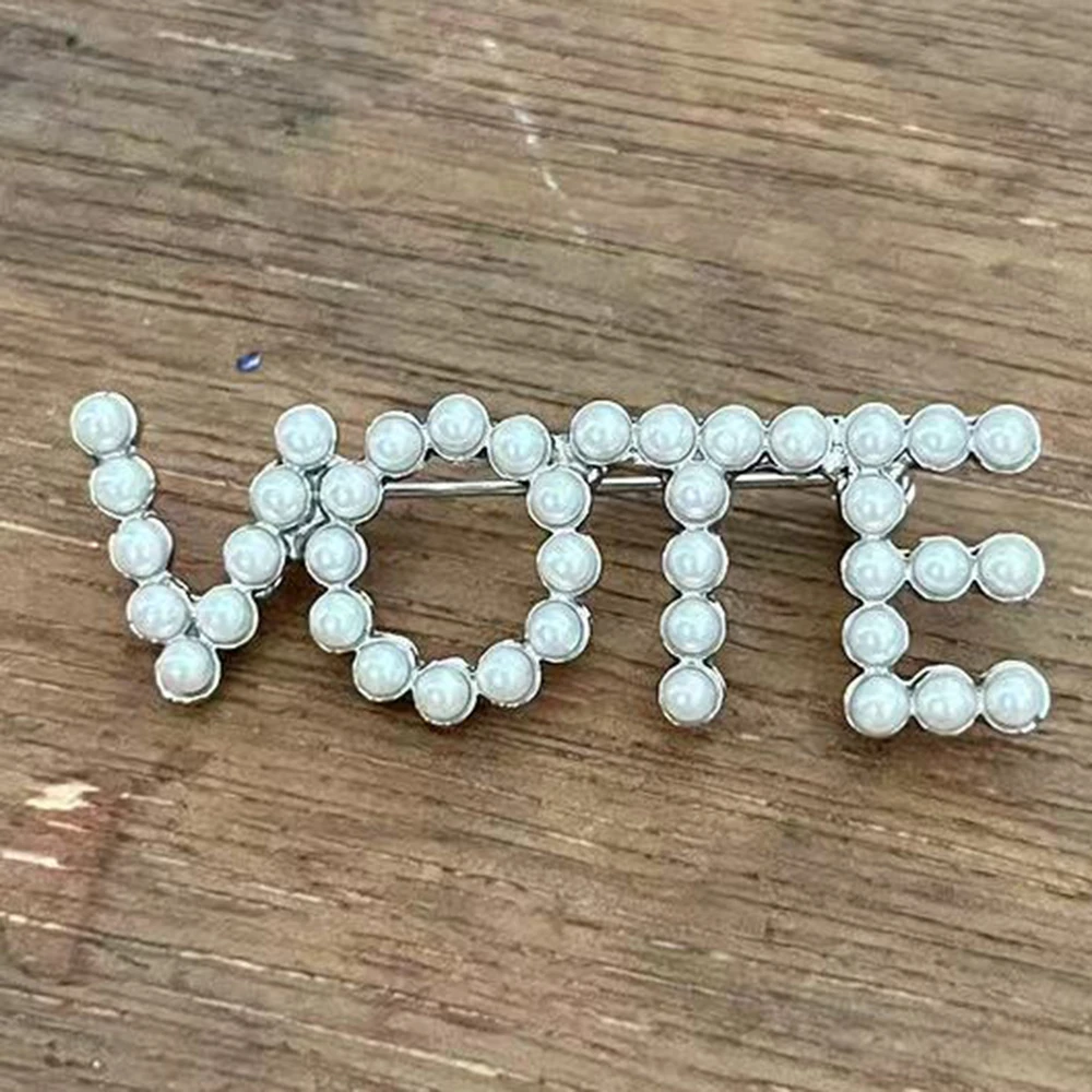 Custom VOTE Letter Brooch White Pearl Single Layers Lapel Pins Party Gift Jewelry