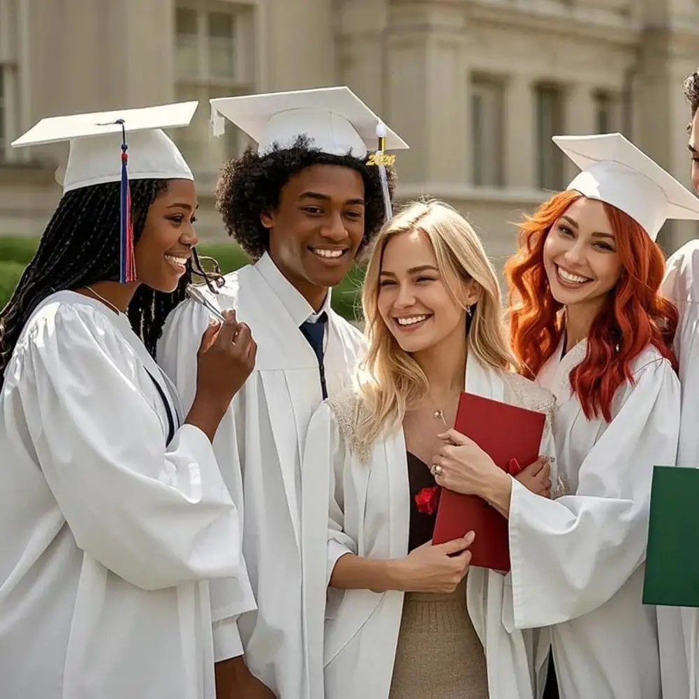 Unisex Matte Graduation Cap And Gown Set with 2026 Year Tassel Charm for Middle School High School College Graduates Uniform