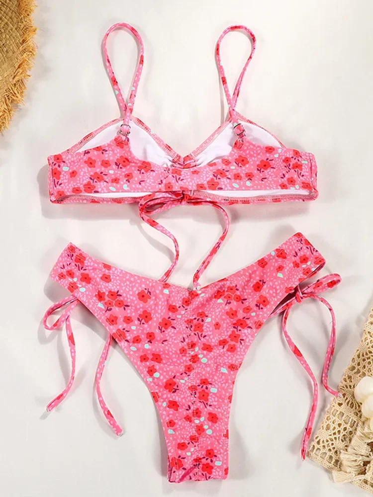 UETEEYセクシープリントレースアップビキニ2ピースセット女性用スプリット水着バックレスビーチビキニ2025新作サマー水着ビキニセット