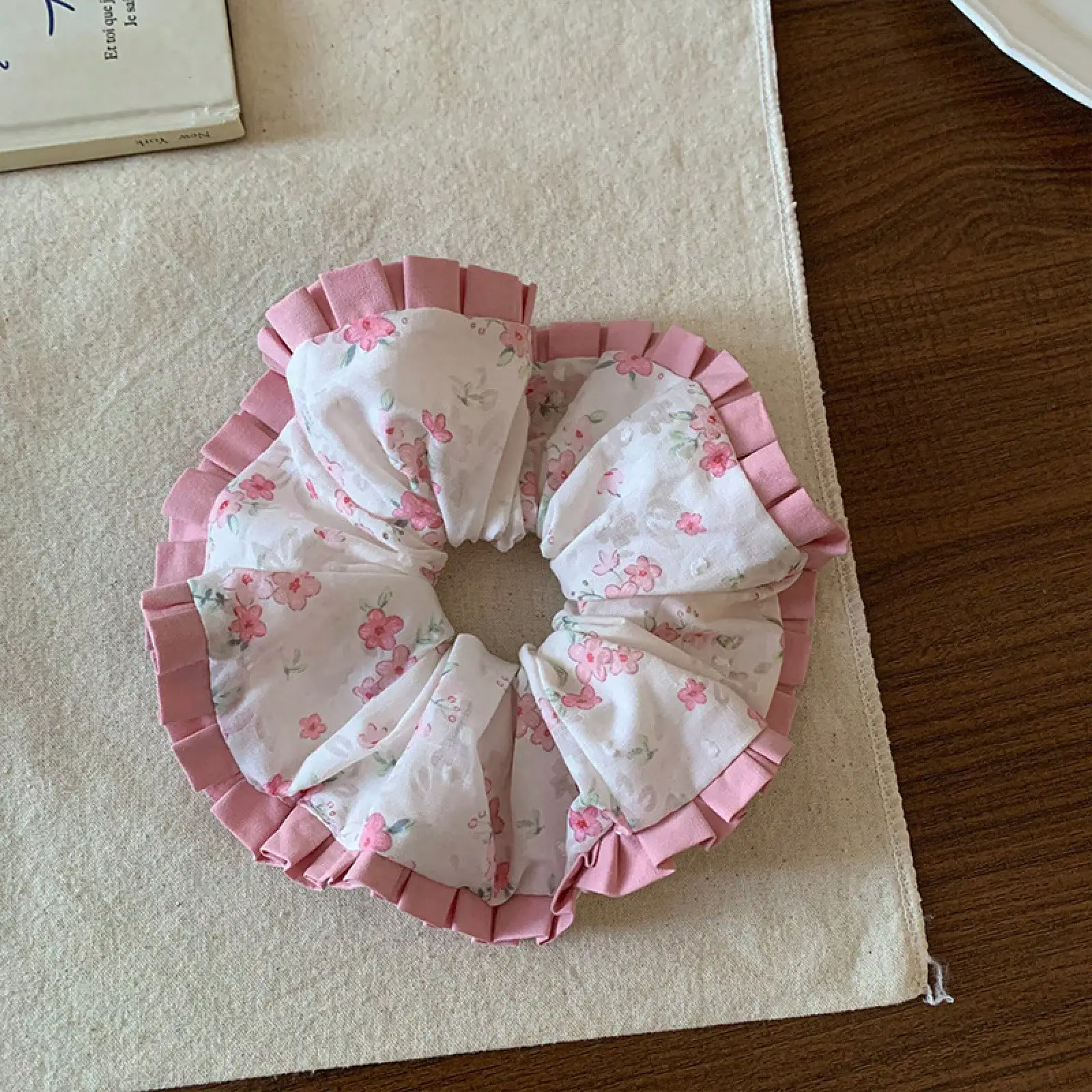 

1pc Korean Style Fresh Floral Lace Scrunchie For Women, Perfect For Bun Hairstyles, Beautiful Hair Tie, Hair Accessory