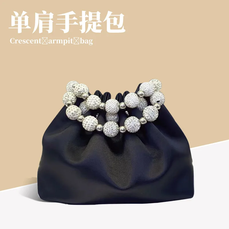 

Temperament Versatile Women's Shoulder Bag Premium Folded Bucket Bag