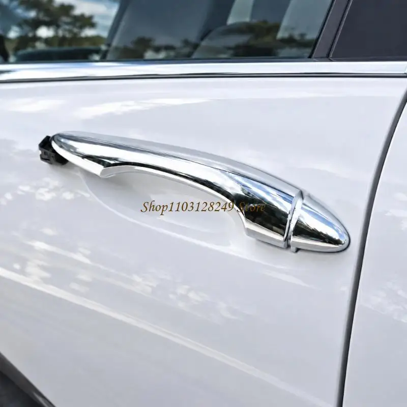 N5KD Outer Door Handle with Plastic and Metal Build, Mirror-Like Silver Finish, Separate End Cover, and Part Number 82651 3W010