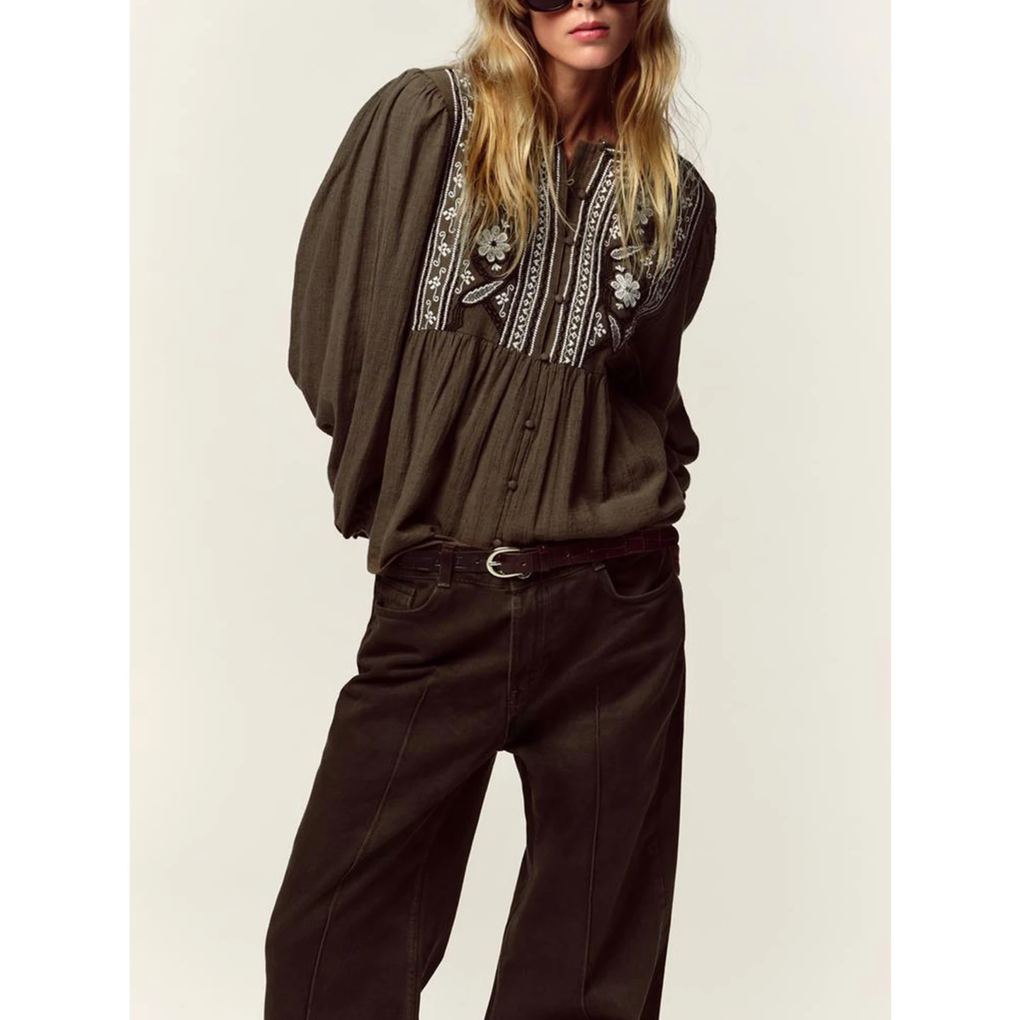 Neue Herbst Damen runde Ne Long Sve bestickt Farbe Blo irt Top Französisch Sle Loose Fit Polyester atmungsaktiv