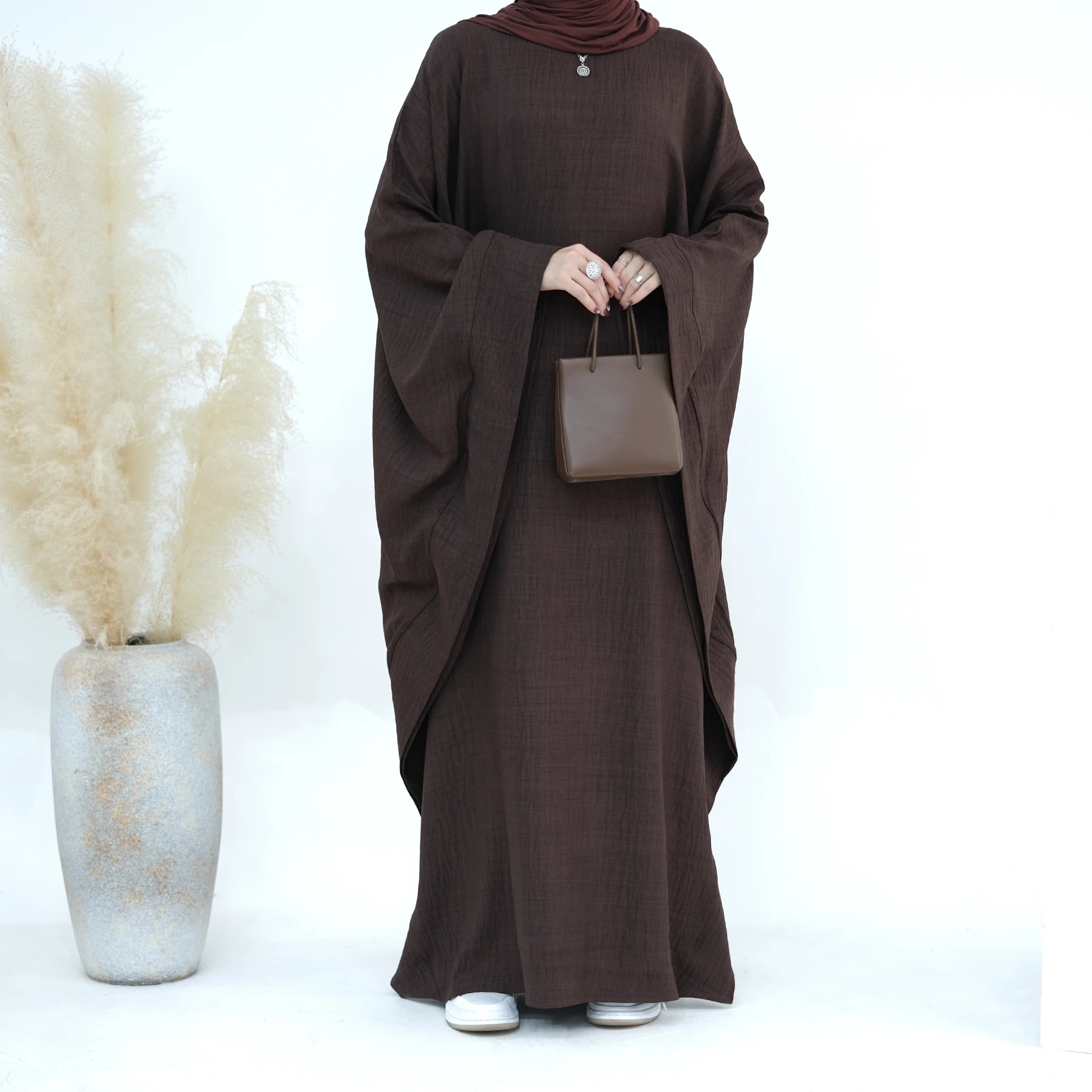 

2024 New Abayas for Women Muslim Batwing Sleeve Dress Dubai Kaftan Eid Ramadan Abaya Turkey Robe Marocain Jalabiya Djellaba Gown