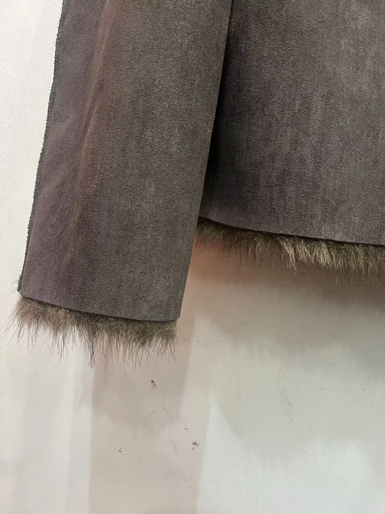 منتج شتوي جديد ملابس نسائية على الطراز الأوروبي والأمريكي معطف سترة بتأثير الفرو الاصطناعي على الوجهين #5