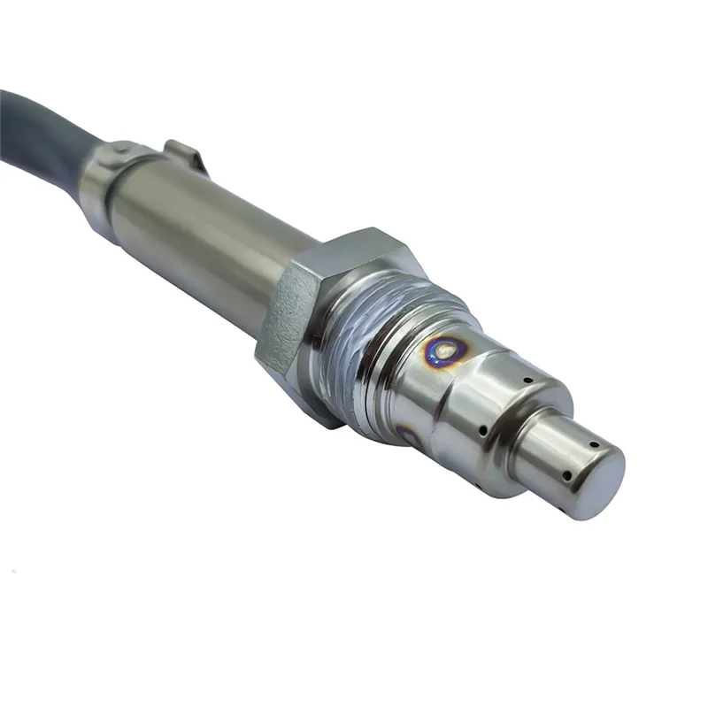 

A30P-NOX Sensor Nitrogen Oxygen Senso For DAF 1928760 1953530 2139930 4326769 1862931 5WK9 7348A /5WK97348A
