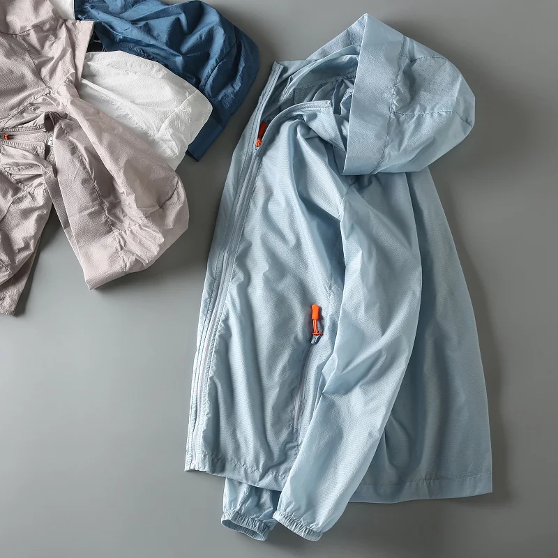 

Lightweight Breathable Laser-Punched Men's Outdoor Hooded Casual Sports Skin Jaet Sun Protection Coat Couple Sle