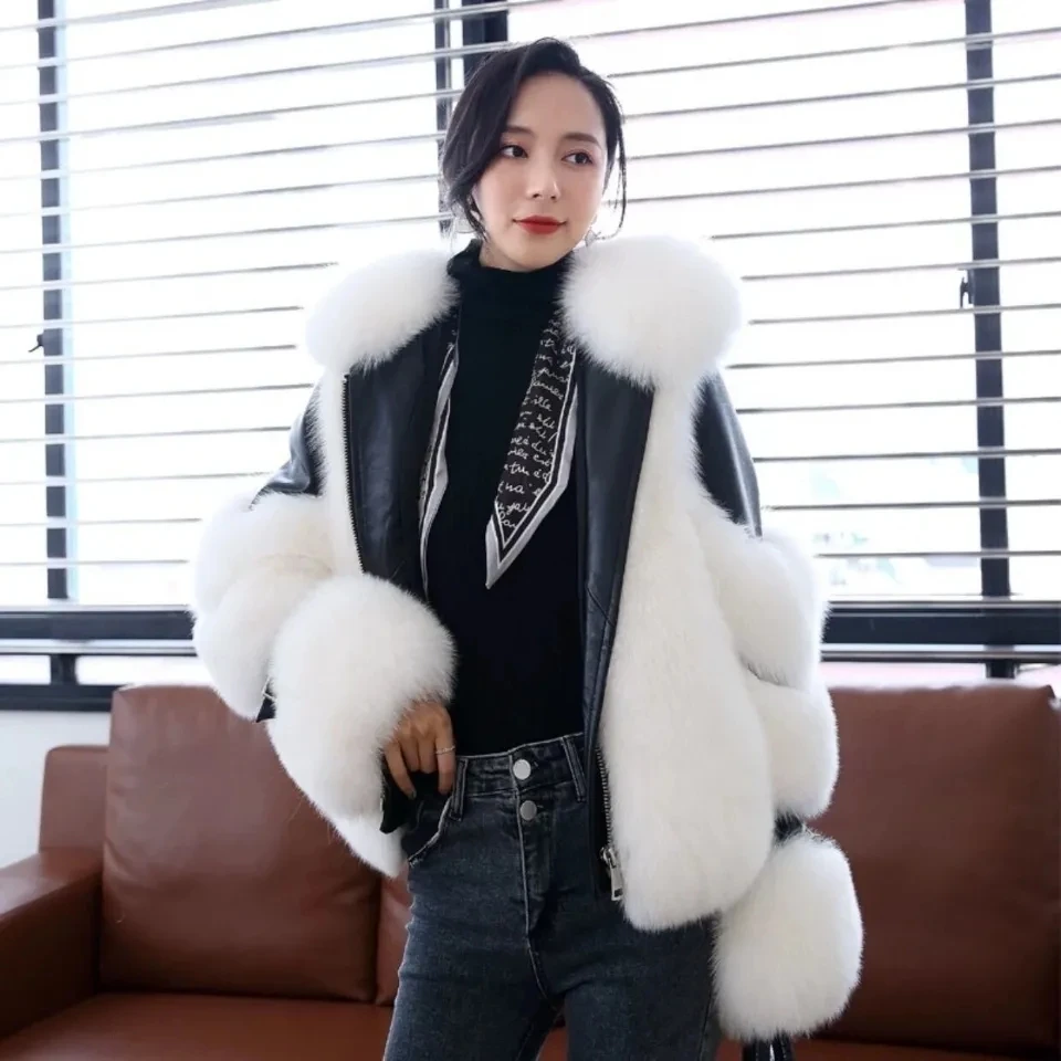 Imitation Fox Fur Grass Coat Women's 2025 Winter New Thickened Young Fashion Fur Coats Female Splicing Motorcycle Overcoat Top