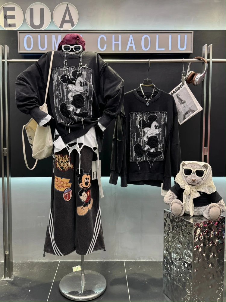 2025 Autumn New American Retro Patchwork Cartoon Black Sweatshirt for Women Loose Design Retro Sports Jacket Zip Up Hoodie