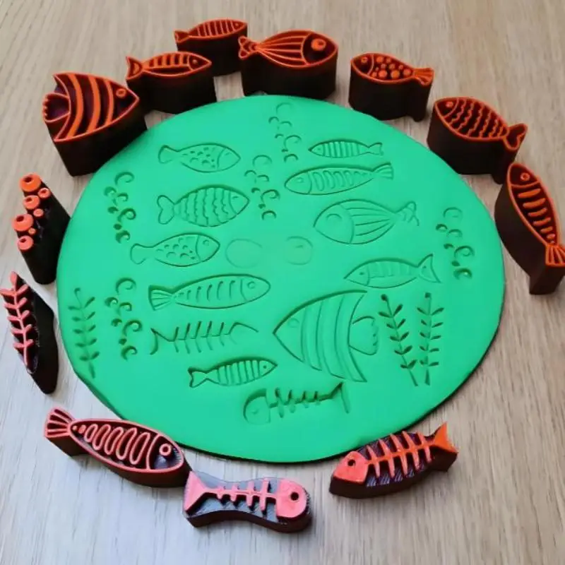 12pcs Multi-Shape Fish Marine Algae Clay Stamps Pottery Seals DIY Plastic Clay For Making, Pottery, Scrapbooking, Card Making