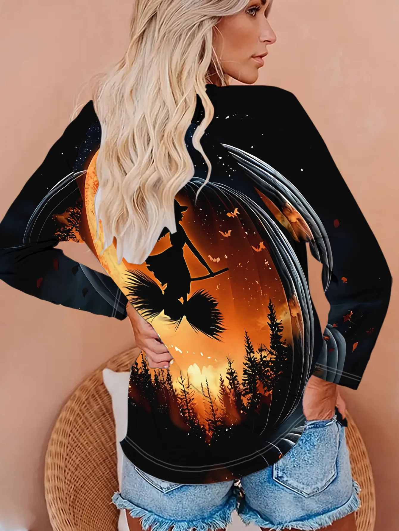 New Women Round Neck Long Sleeve T-shirt Halloween Witch Pumpkin Night Scene Street Print Casual Top Autumn Ladies Daily Wear