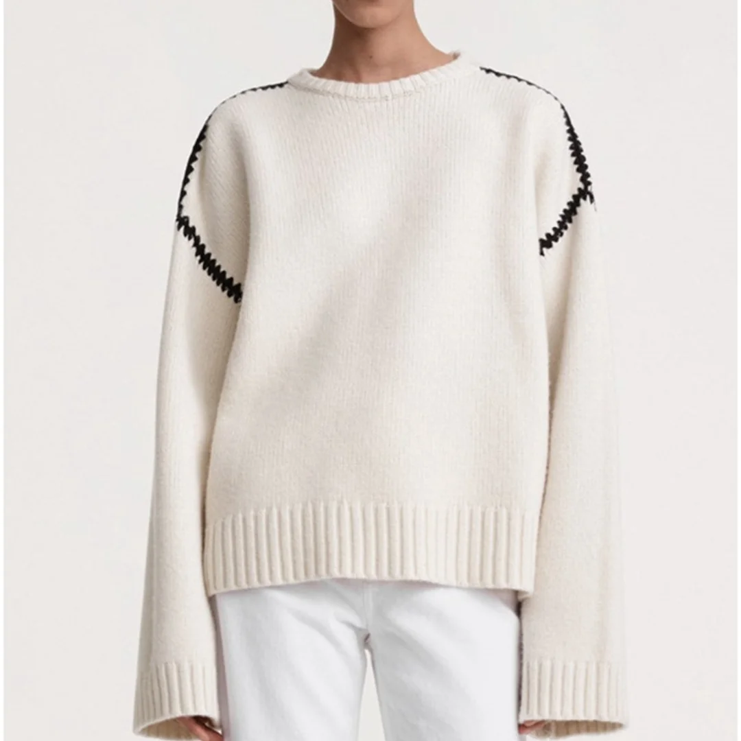 

2025 Autumn/Winter Fashion Loose Round Neck Long Sleeve Knitted Embroidered Sweater For Women