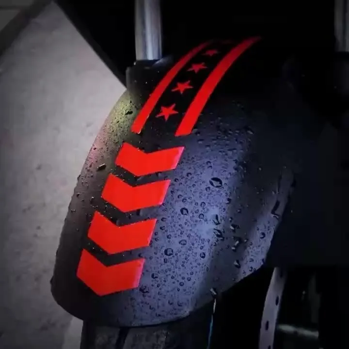 Adesivo parafango riflettente ad alta visibilità facile da installare in 2 pezzi per motocicli e veicoli elettrici - impermeabile, olio-PVC