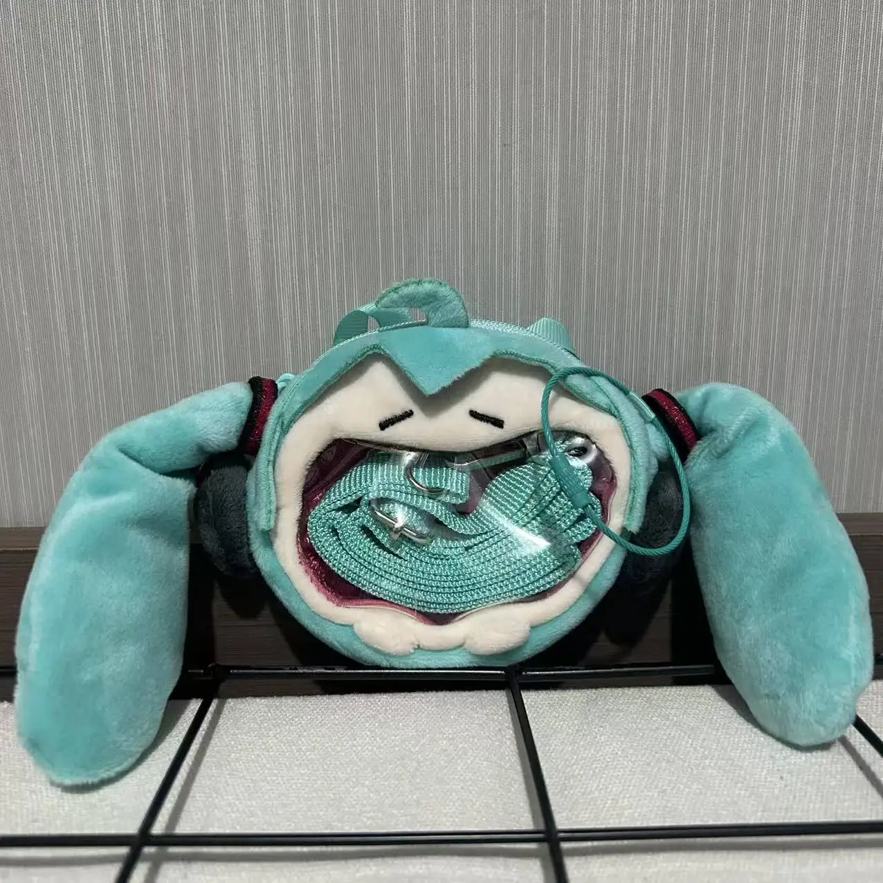 

In stock Anime Hatsune Miku Kawaii Figure Coin shoulder bag pendant Model Toys Doll Cosplay props Gifts