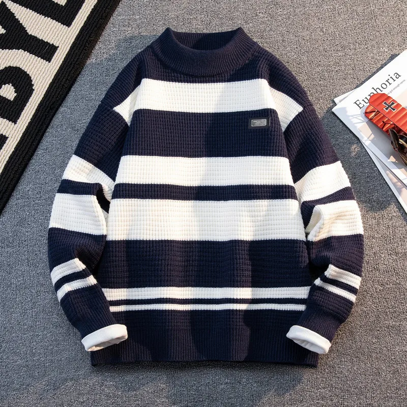 

Повседневный вязаный свитер для мужчин, модный свободный трикотажный топ с длинными рукавами, стильная полосатая шерстяная рубашка, новинка осени-зимы.